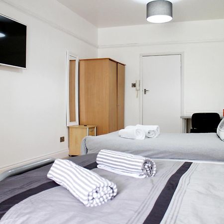 Large Studio Garden Flat On Golders Green Road London Bagian luar foto